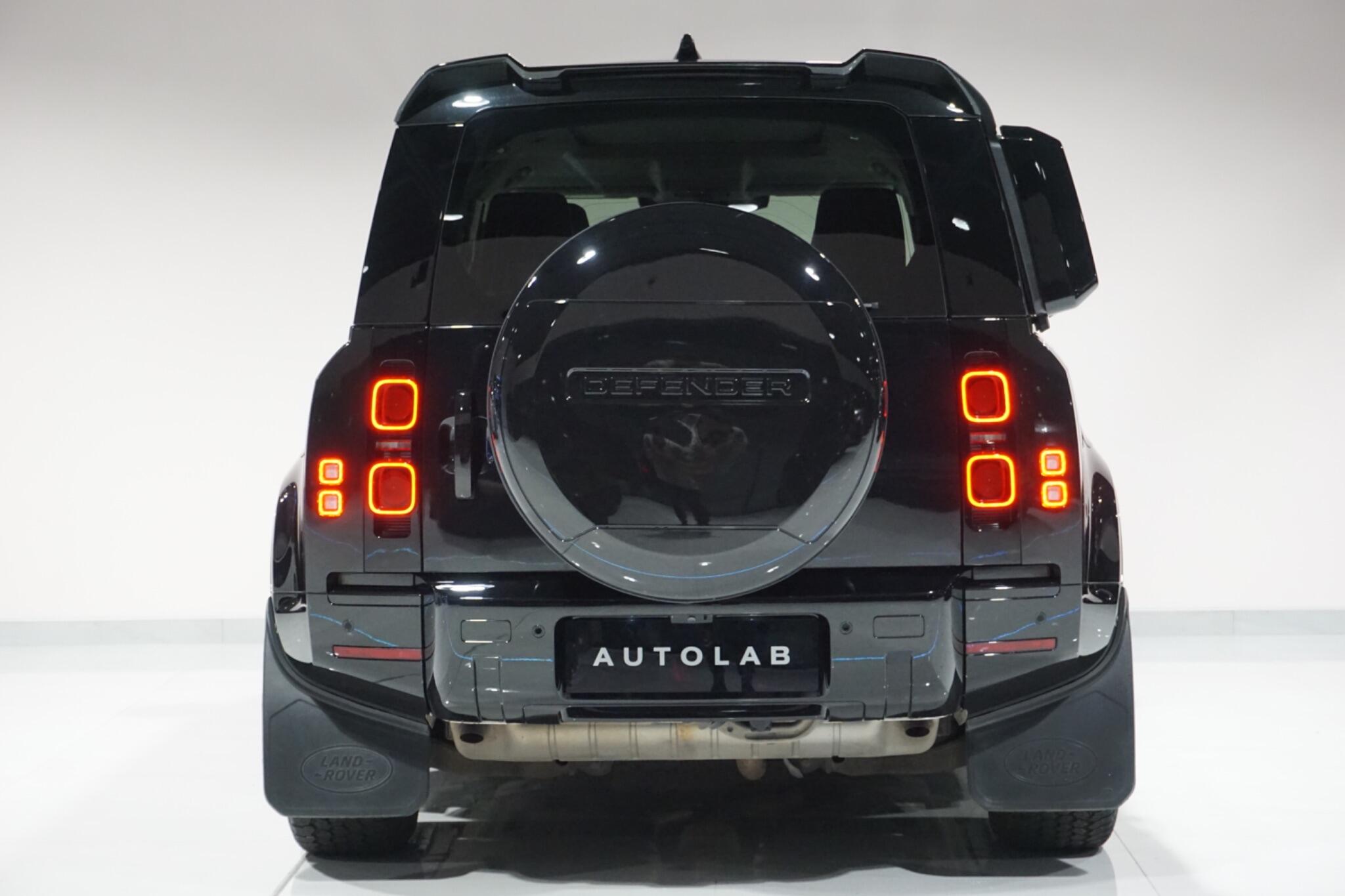 Land Rover Defender 110 2.0 P400e 15.4kWh XS Edition SUV 5dr Petrol Plug-in Hybrid Auto 4WD Euro 6 (s/s) (404 ps)